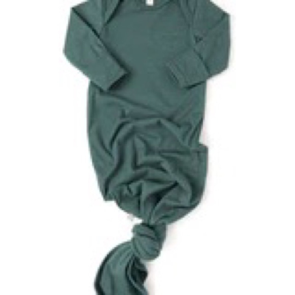 Childhoods Clothing Ribbed Knotted Sleeper. Balsam color. Size 0-3. Brand New.